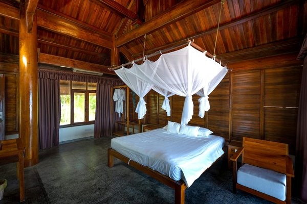 Quels sont les services proposés par un Taxi à l'aéroport de Lyon Saint-Exupéry ?